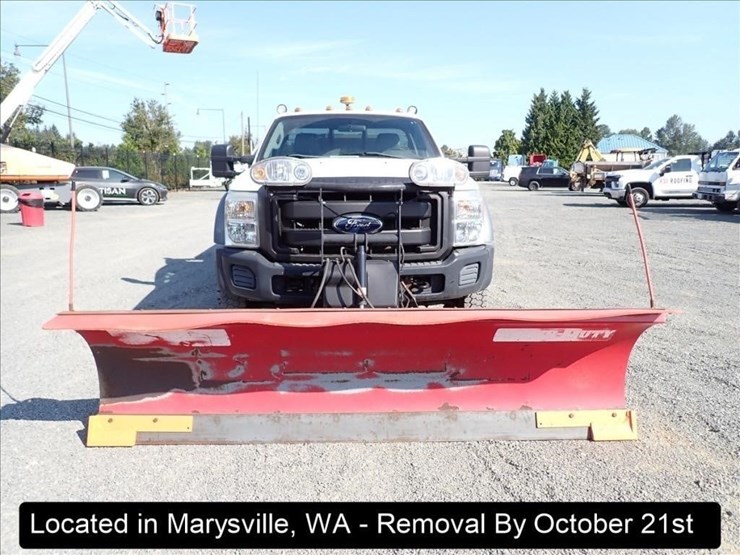 2011-ford-f550-image-26