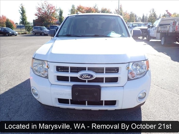 2010-ford-escape-image-22