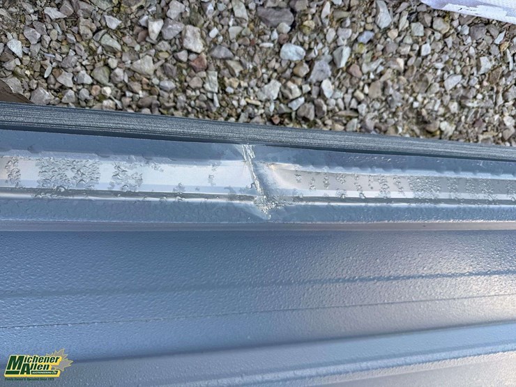 dark-grey-metal-siding-18ft-(approximately-50-pieces)-image-9