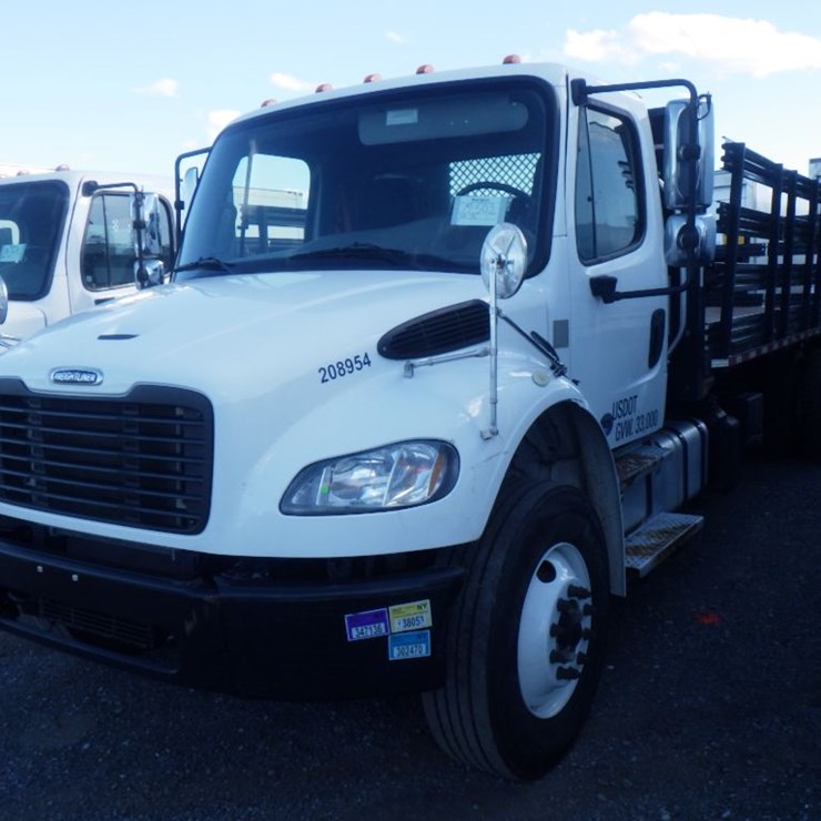 2020 FREIGHTLINER M2 106