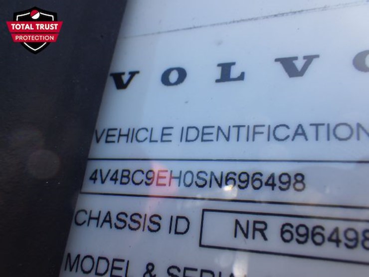 2025-volvo-vnl860-image-20
