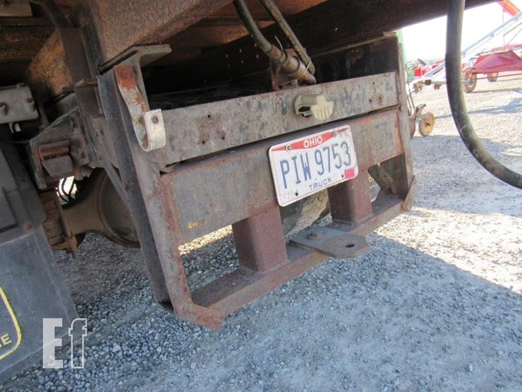 1988-ford-f800-image-13