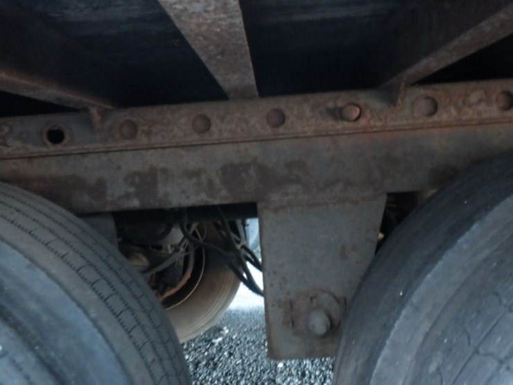 2013-utility-4000d-x-image-13