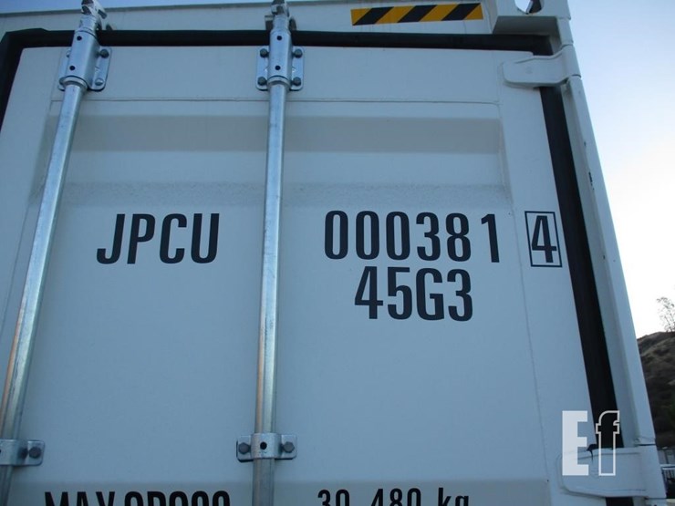 40'-shipping-container-image-10