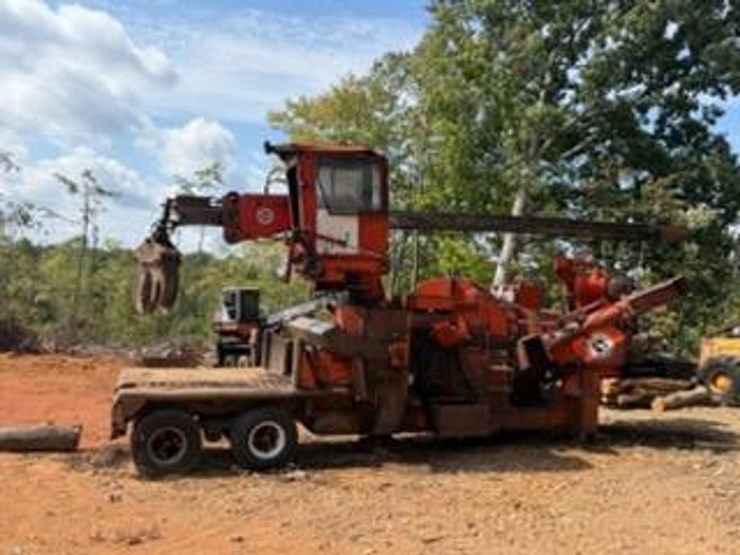 #121-•-morbark-22l-whole-tree-chipper-image-4