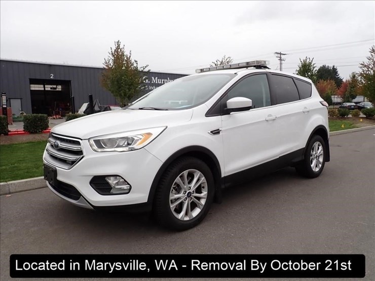 2017-ford-escape-image-1