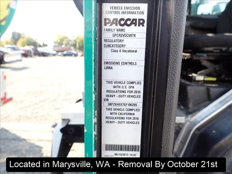 2016-peterbilt-320-image-25