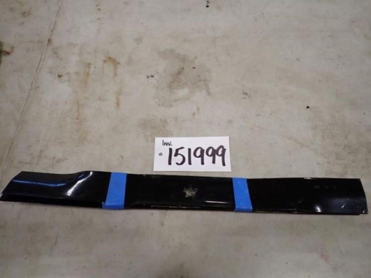 qty-of-2-21.75"-lawn-mower-blades-image-2