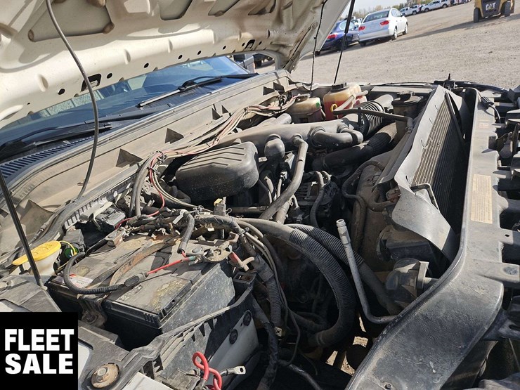 2015-ford-f550-image-25