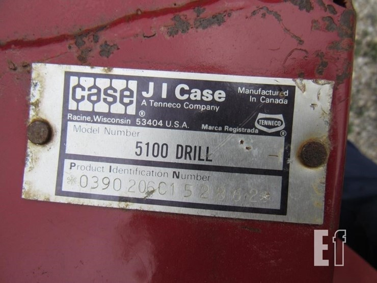 case-ih-5100-image-3