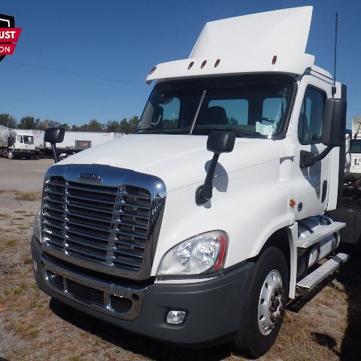 2020 FREIGHTLINER CASCADIA 125
