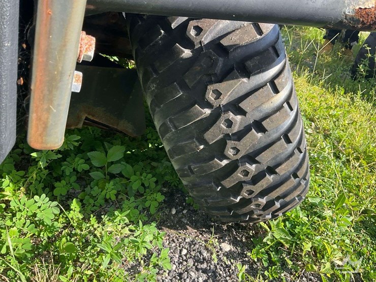 john-deere-gator-image-30