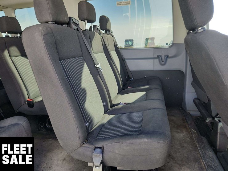 2016-ford-transit-image-29