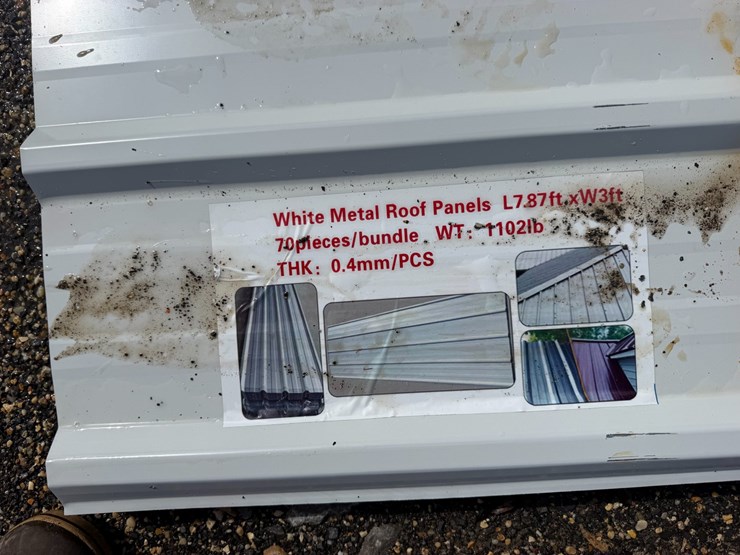 #8382-•-appears-unused-white-metal-roof-panels-image-3