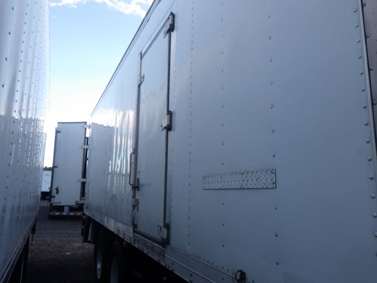 2018-freightliner-cascadia-113-image-5
