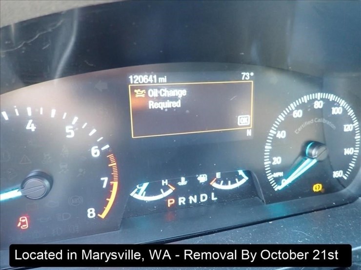 2020-ford-explorer-image-8