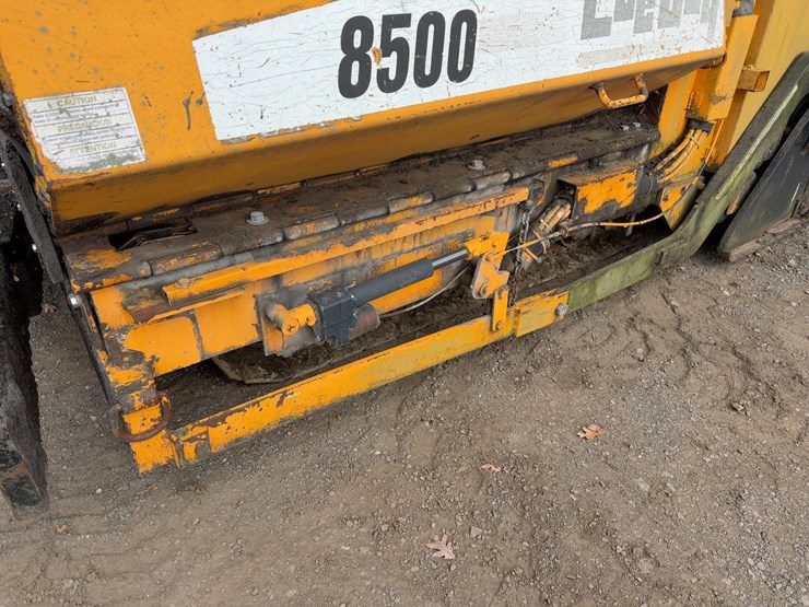 2004-leeboy-l8500t-image-12