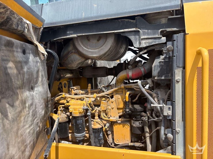 2017-deere-524k-image-7