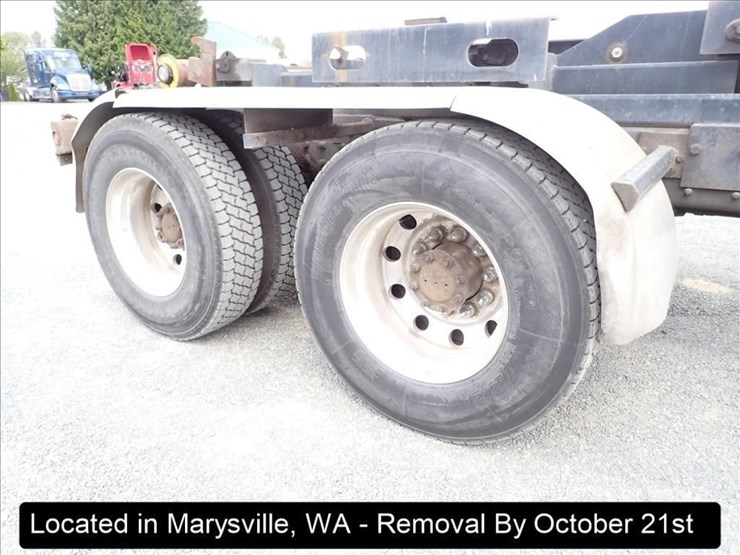 2008-kenworth-t300-image-35
