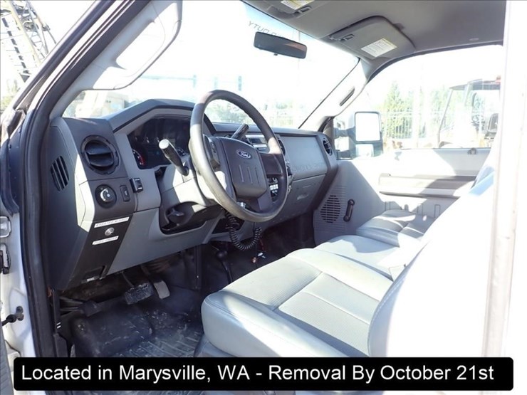 2011-ford-f550-image-15