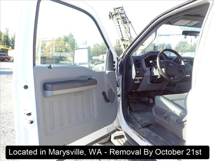 2011-ford-f550-image-14