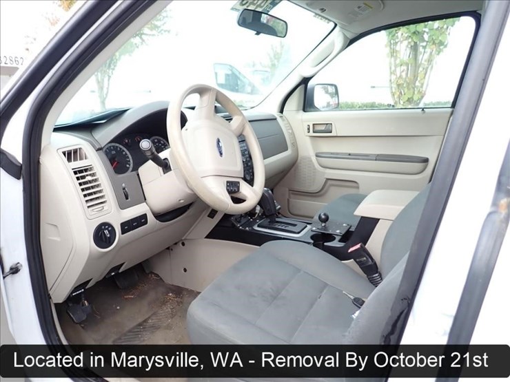2012-ford-escape-image-12