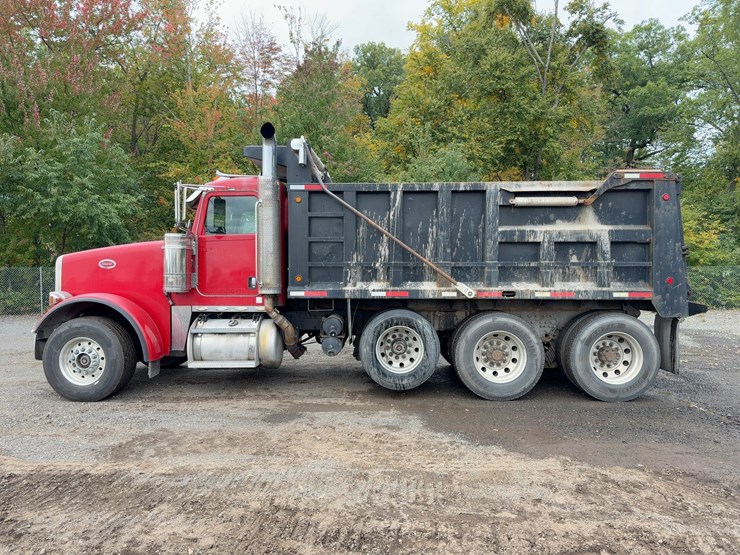 2008-peterbilt-367-image-2