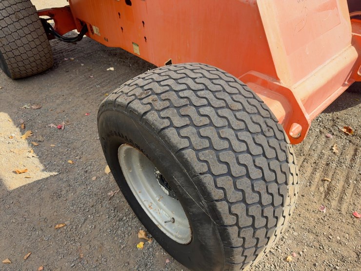 2018-jlg-460sj-image-10