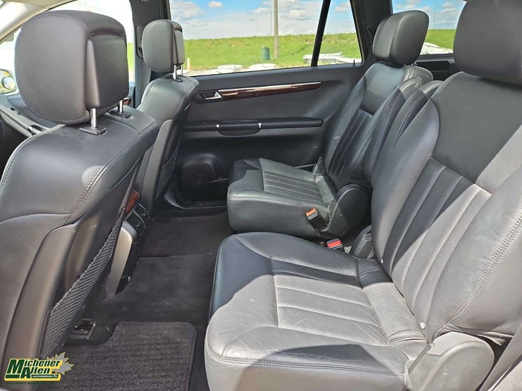 2006-mercedes-benz-r-class-r350-awd-4dr-wagon-image-14