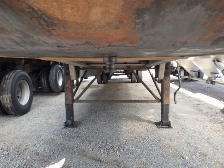 2002-benson-flatbed-image-2