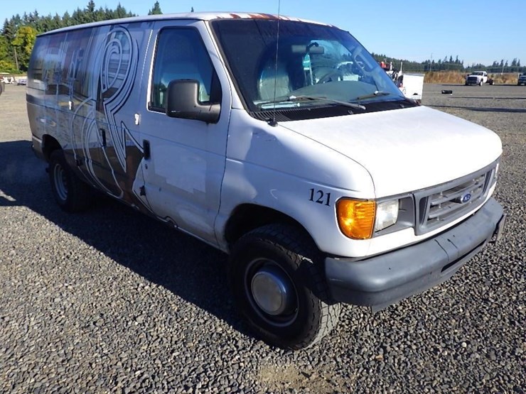 2006-ford-e250-image-7