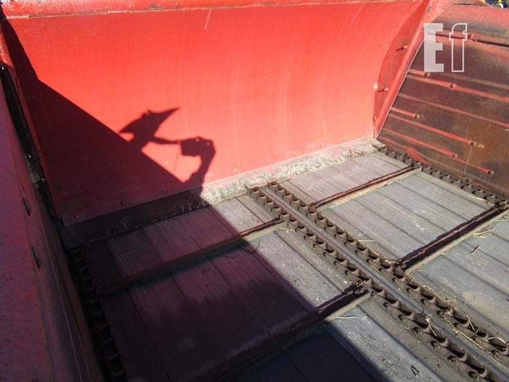new-holland-195-image-6