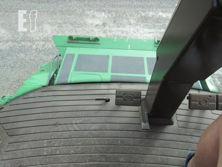 1992-john-deere-9400-image-37
