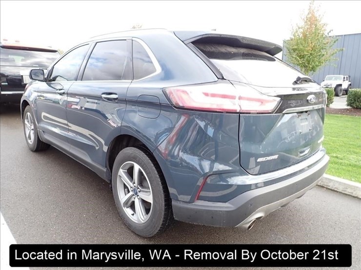 2019-ford-edge-image-19