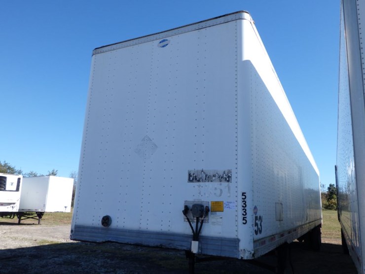 2015-utility-van-image-1