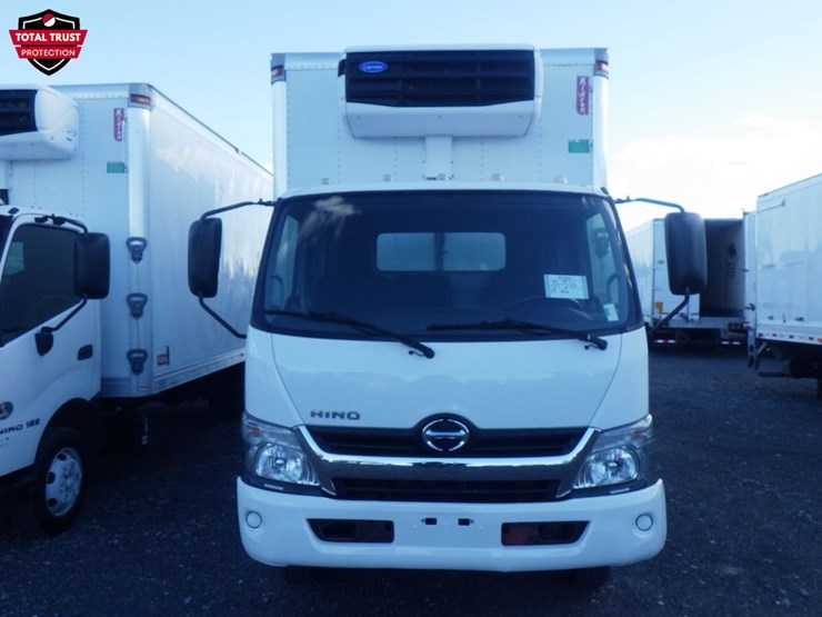 2019-hino-155-image-2