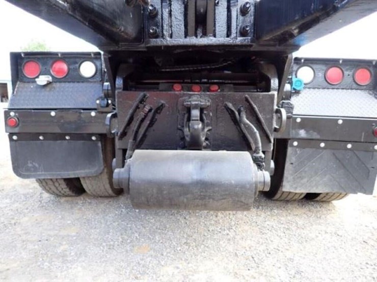 2016-kenworth-t880-image-59