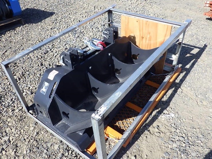 skid-steer-hydraulic-winch-image-1