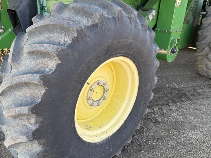 john-deere-9750-sts-image-41