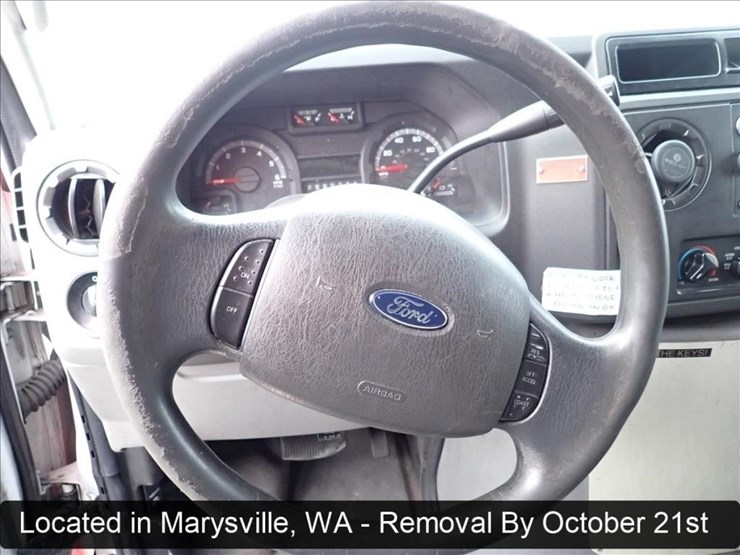 2015-ford-e450-image-16
