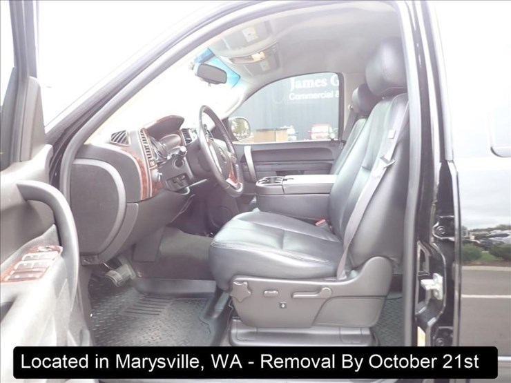 2011-chevrolet-1500-image-11