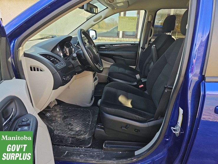 2018-dodge-grand-caravan-image-16
