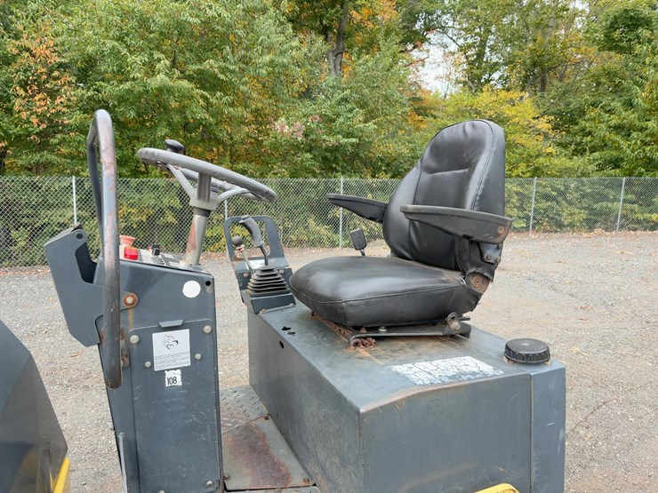 2004-bomag-bw100ad-3-image-17