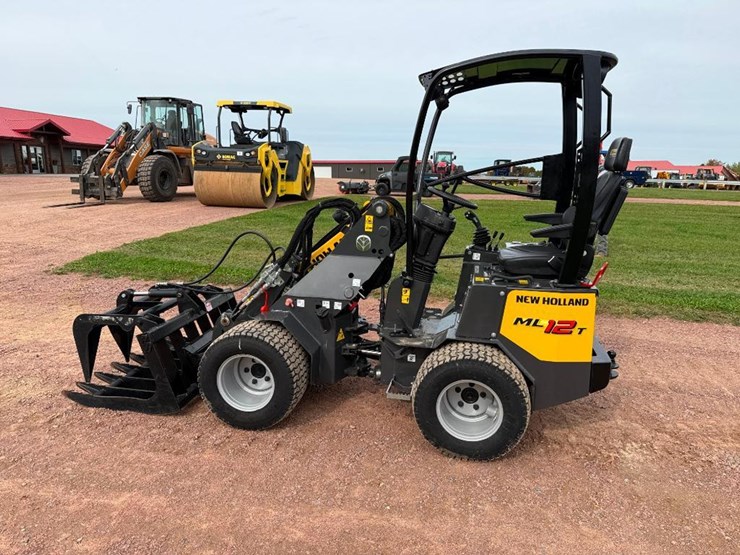2024-new-holland-ml12t-image-6