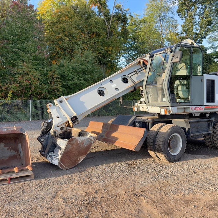 2008 GRADALL XL4300 III