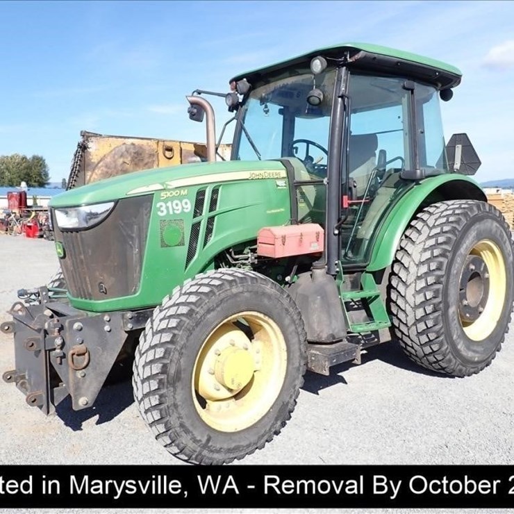 2013 JOHN DEERE 5100M