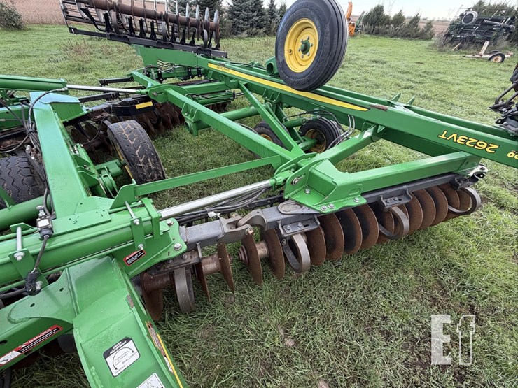 john-deere-2623vt-image-17