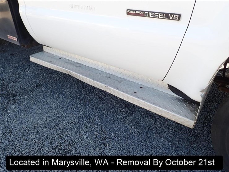 2000-ford-f550-image-19