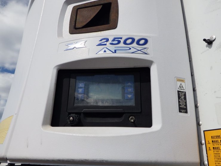 2014-utility-3000r-image-27