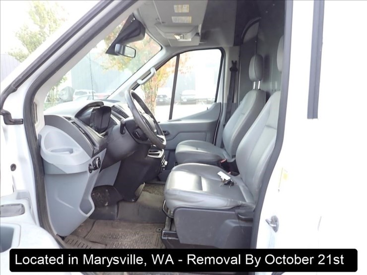2016-ford-transit-image-19